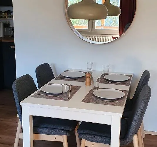 2 Pieces Equipe Avec Parking Prive Apartamento